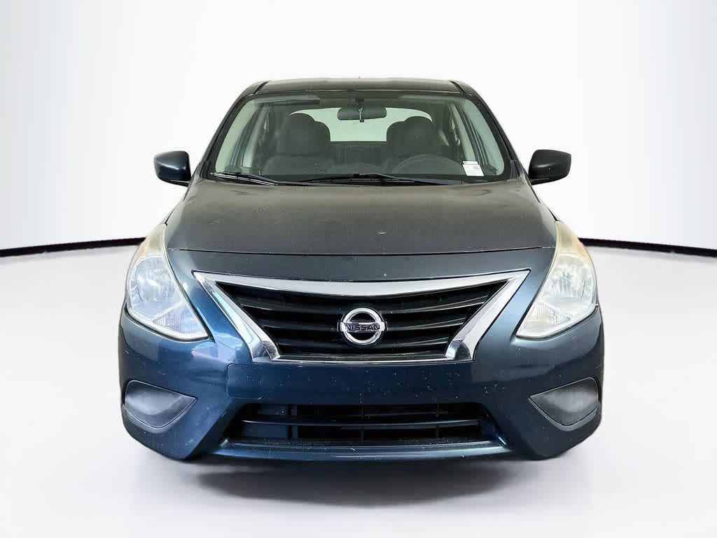 2015 Nissan Versa SV