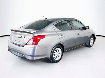 2016 Nissan Versa SV