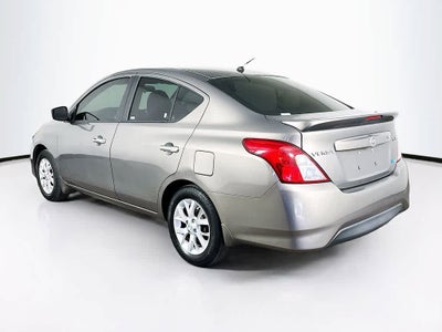 2016 Nissan Versa SV