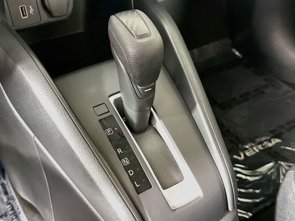 2022 Nissan Versa S