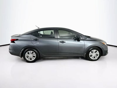 2022 Nissan Versa S