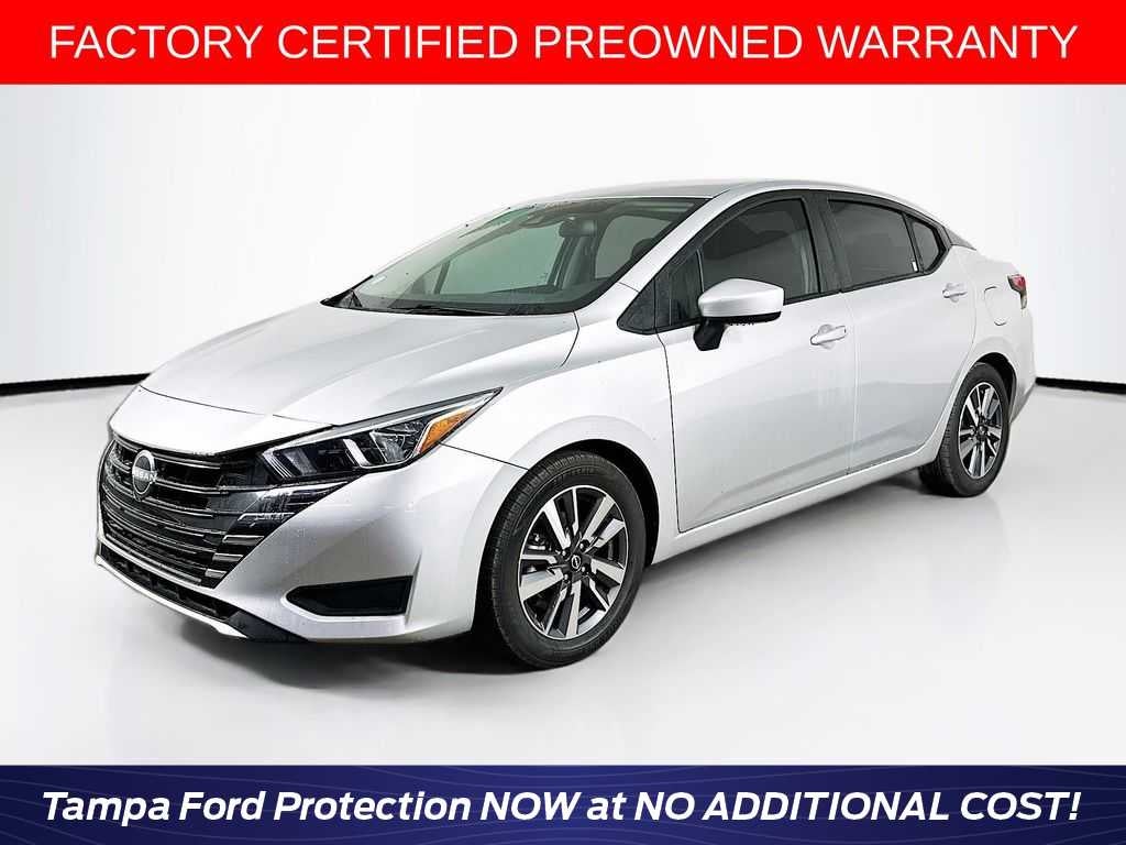 2023 Nissan Versa SV