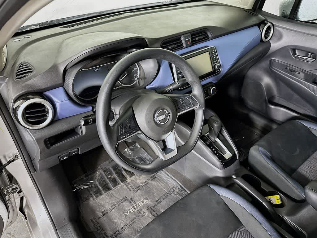 2023 Nissan Versa SV