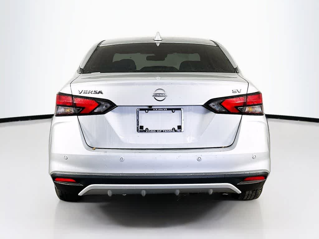 2023 Nissan Versa SV