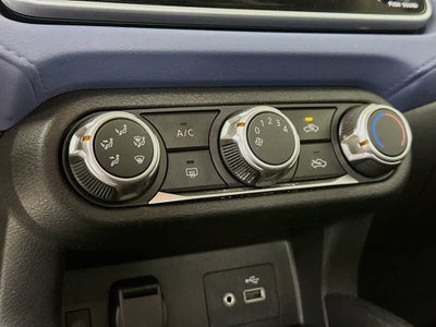 2023 Nissan Versa SV