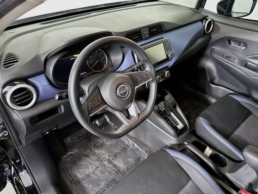 2023 Nissan Versa SV