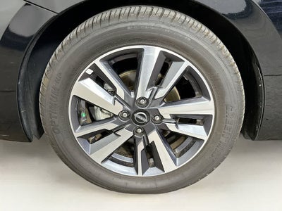 2023 Nissan Versa SV