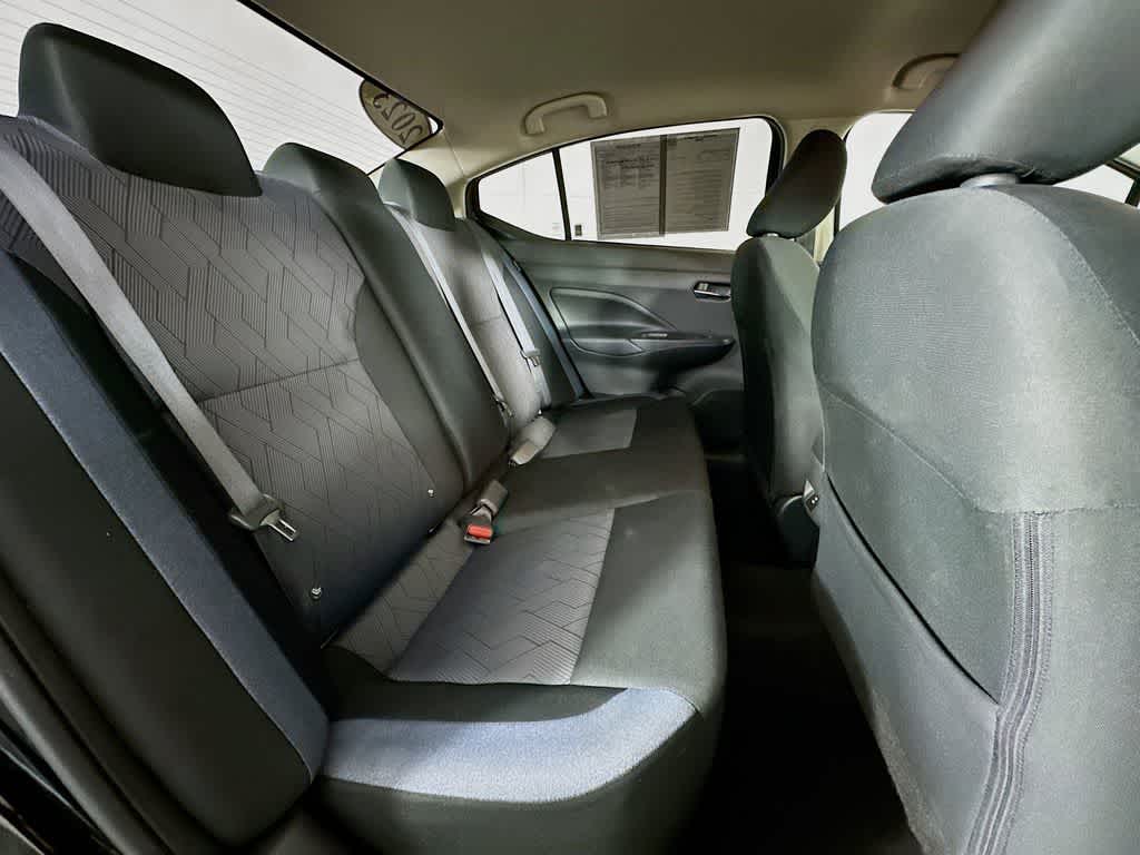 2023 Nissan Versa SV