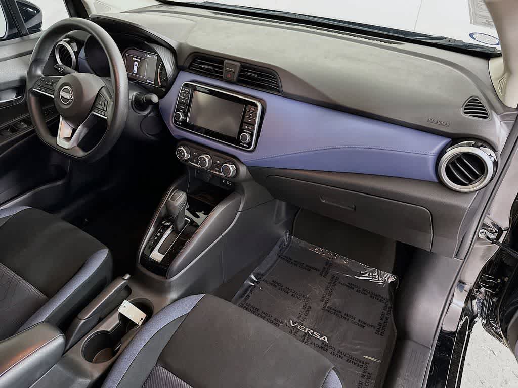 2023 Nissan Versa SV