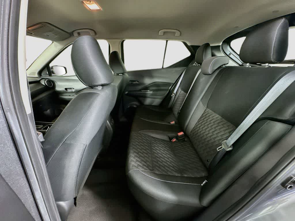 2022 Nissan Kicks SV