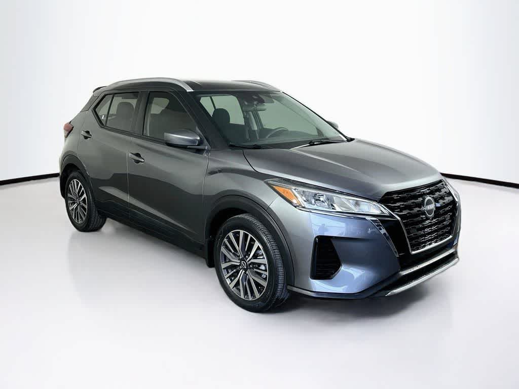 2022 Nissan Kicks SV