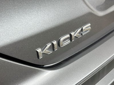 2022 Nissan Kicks SV