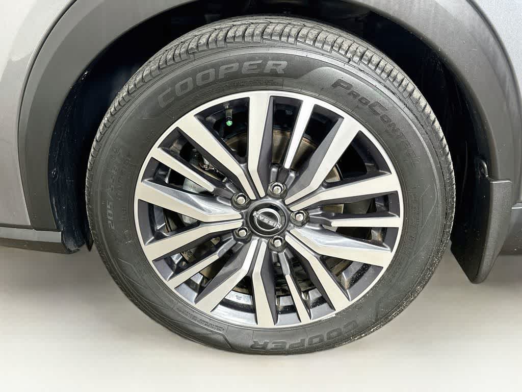 2022 Nissan Kicks SV