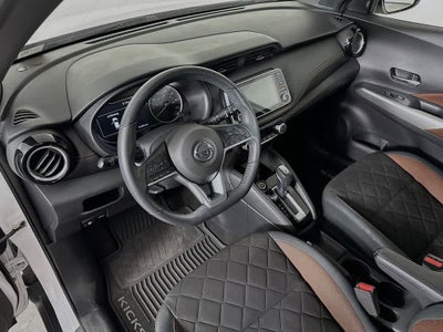 2020 Nissan Kicks SR