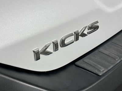 2020 Nissan Kicks SR