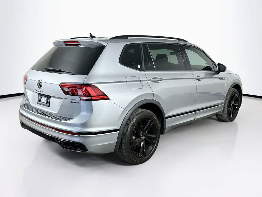 2023 Volkswagen Tiguan SE R-Line Black