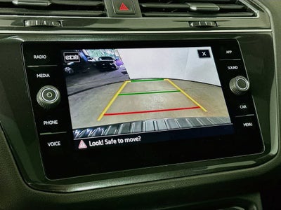2023 Volkswagen Tiguan SE R-Line Black