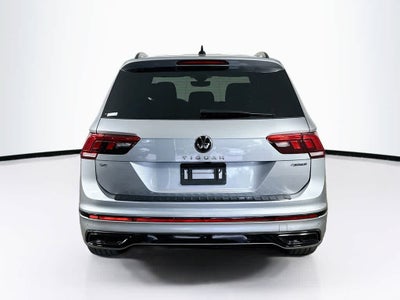 2023 Volkswagen Tiguan SE R-Line Black