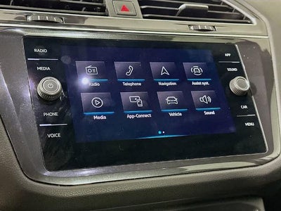 2024 Volkswagen Tiguan SE R-Line Black