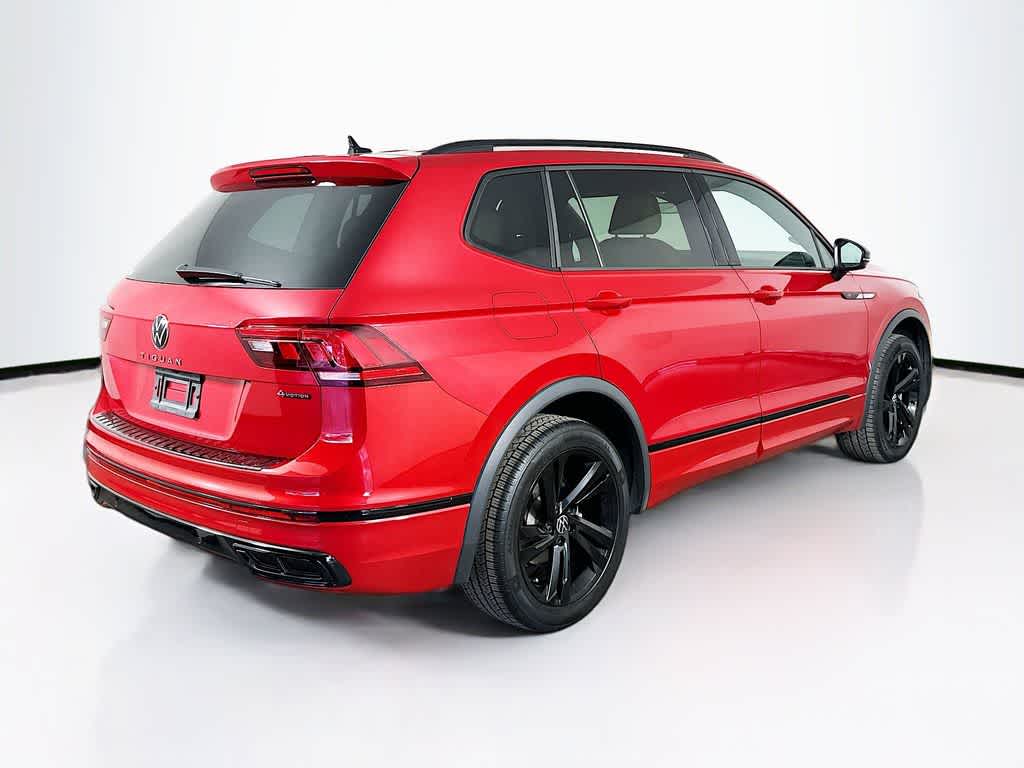2024 Volkswagen Tiguan SE R-Line Black