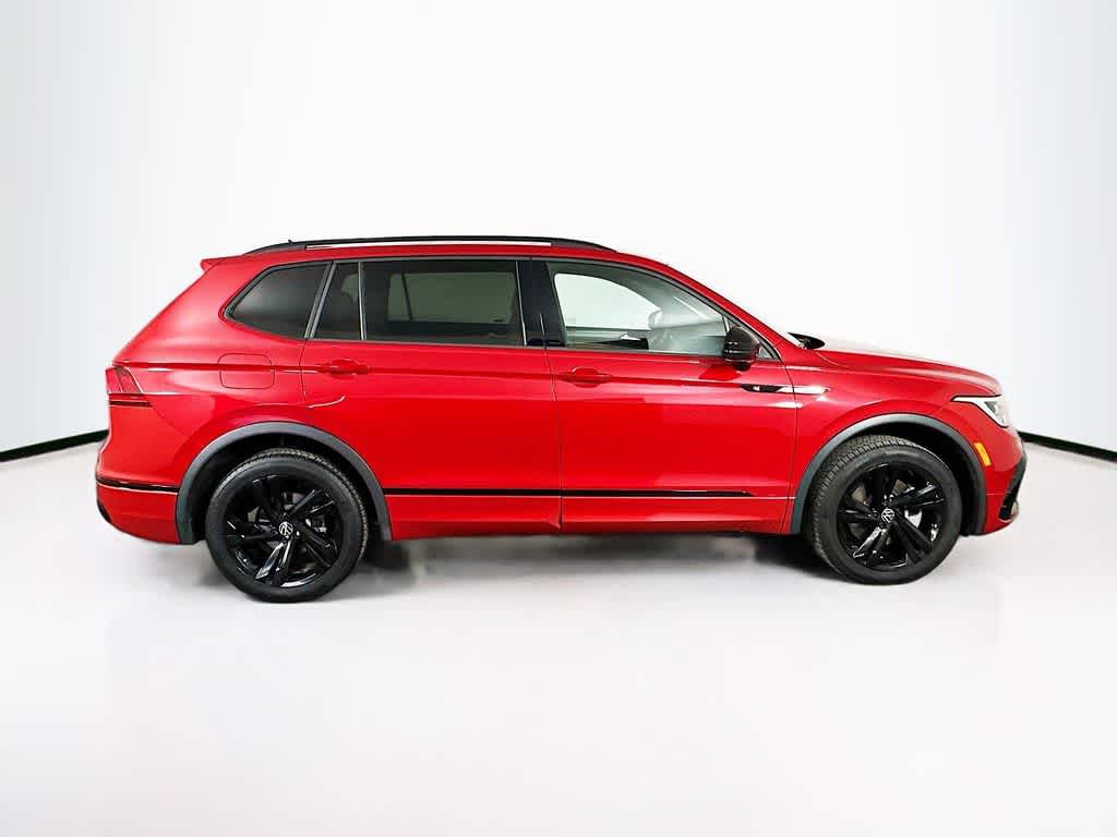 2024 Volkswagen Tiguan SE R-Line Black