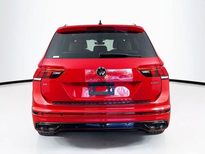 2024 Volkswagen Tiguan SE R-Line Black
