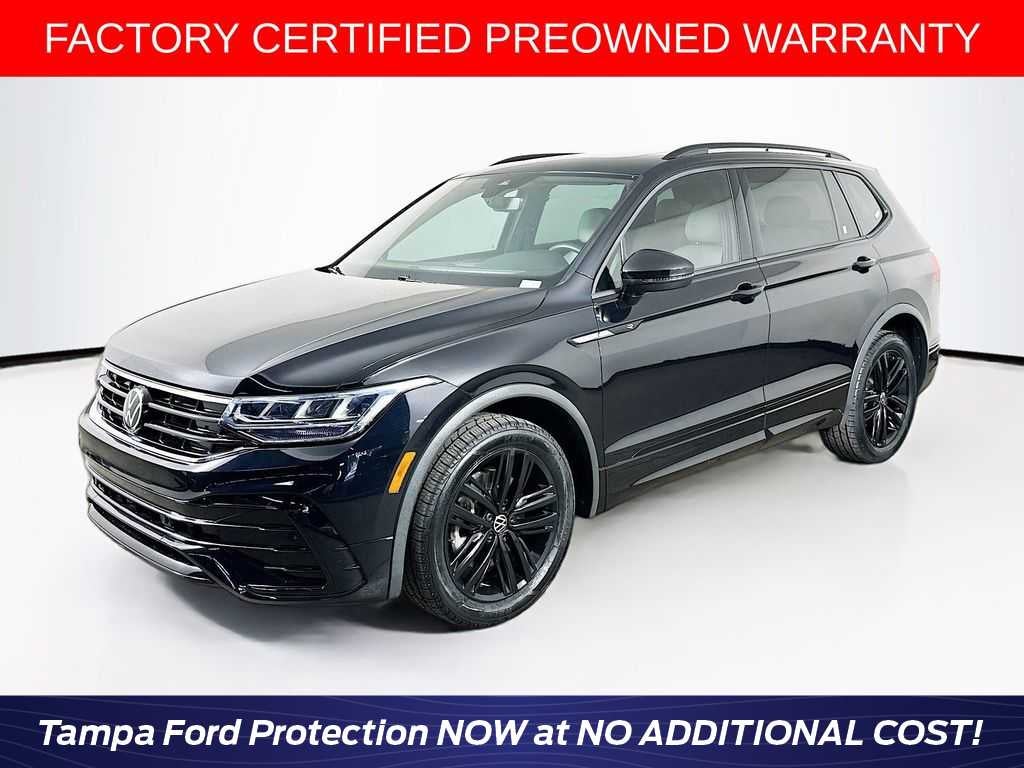 2022 Volkswagen Tiguan SE R-Line Black