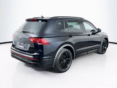 2022 Volkswagen Tiguan SE R-Line Black