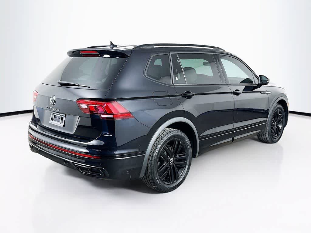 2022 Volkswagen Tiguan SE R-Line Black