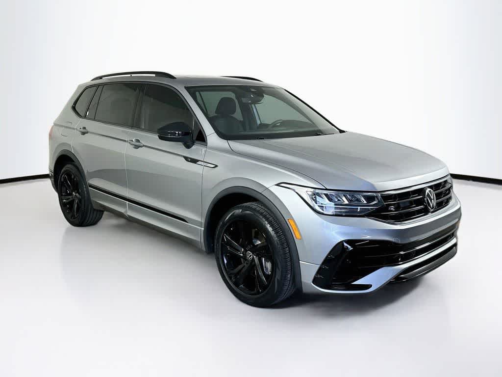 2023 Volkswagen Tiguan SE R-Line Black