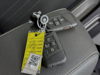 2023 Volkswagen Tiguan SE R-Line Black