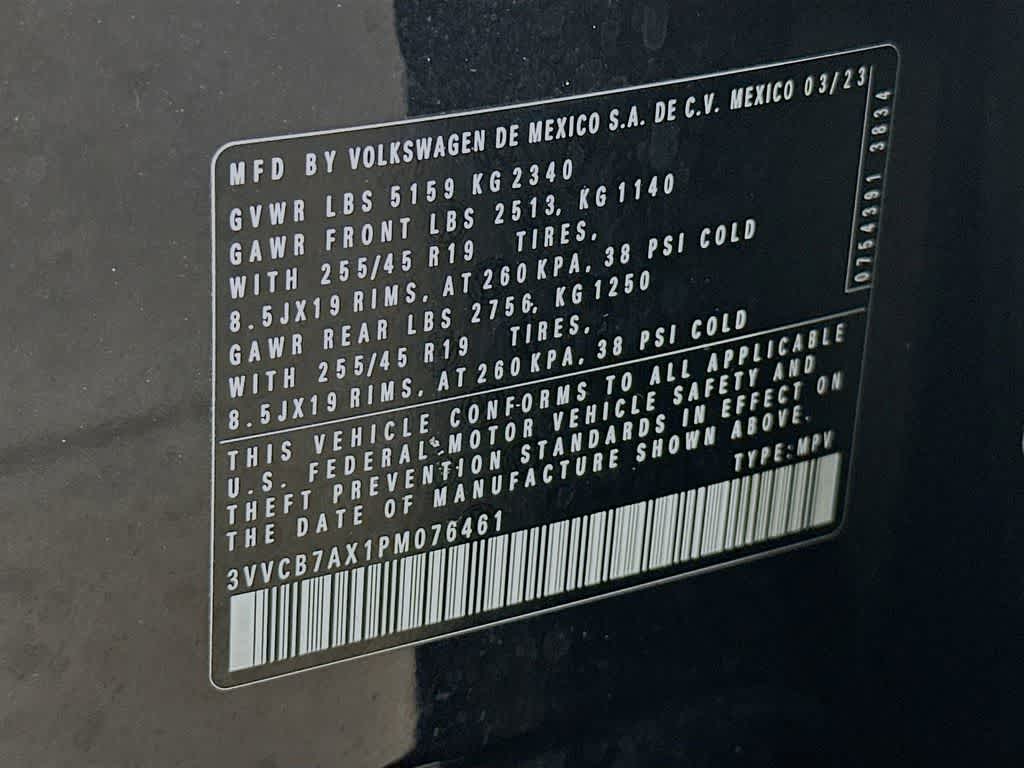 2023 Volkswagen Tiguan SE R-Line Black