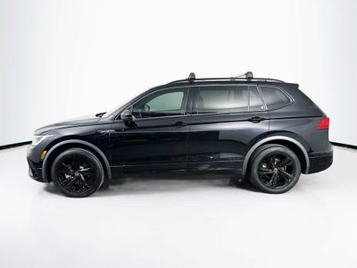 2023 Volkswagen Tiguan SE R-Line Black