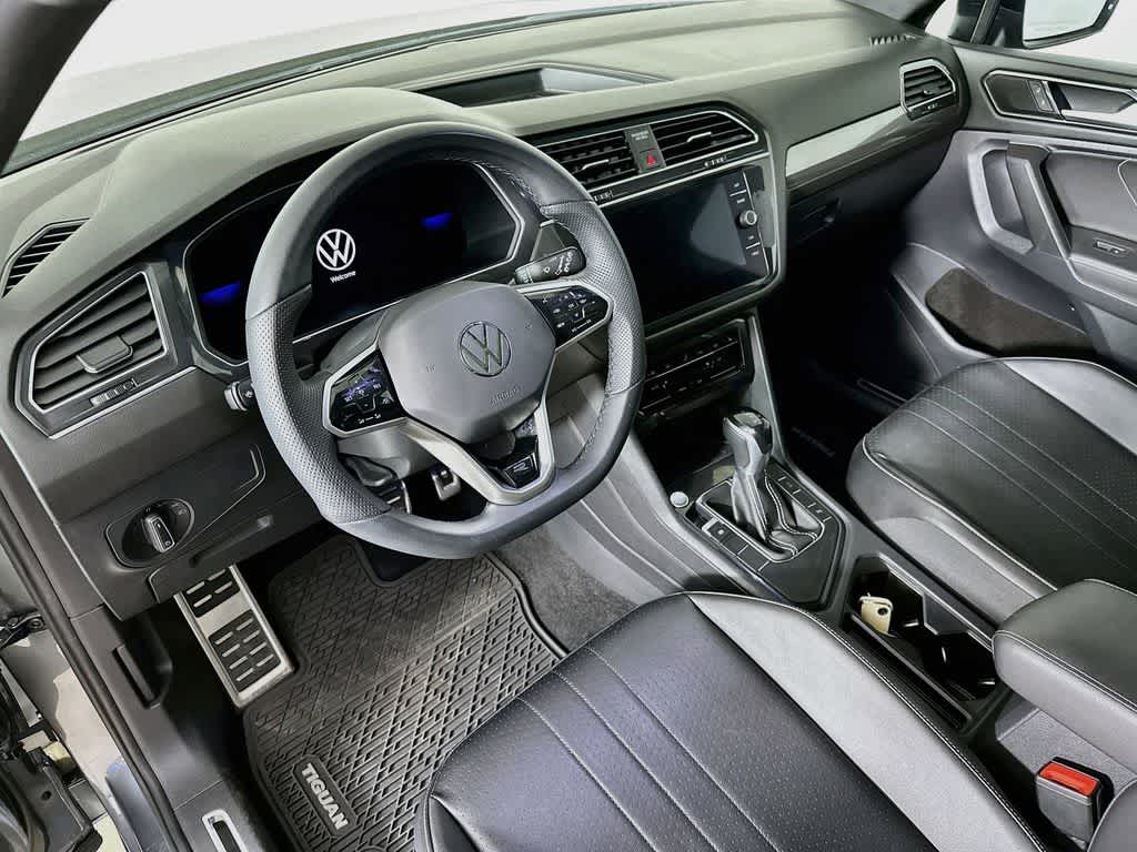2022 Volkswagen Tiguan SE R-Line Black