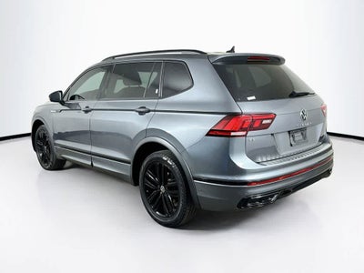 2022 Volkswagen Tiguan SE R-Line Black