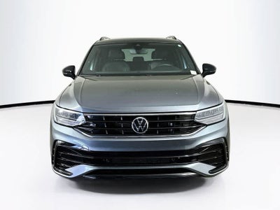2022 Volkswagen Tiguan SE R-Line Black