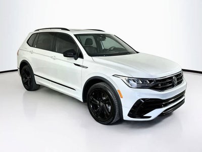 2023 Volkswagen Tiguan SE R-Line Black