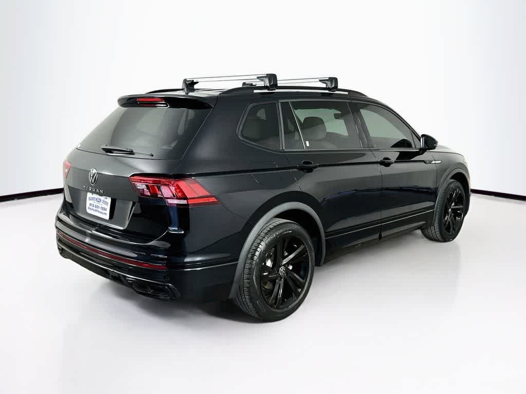 2023 Volkswagen Tiguan SE R-Line Black