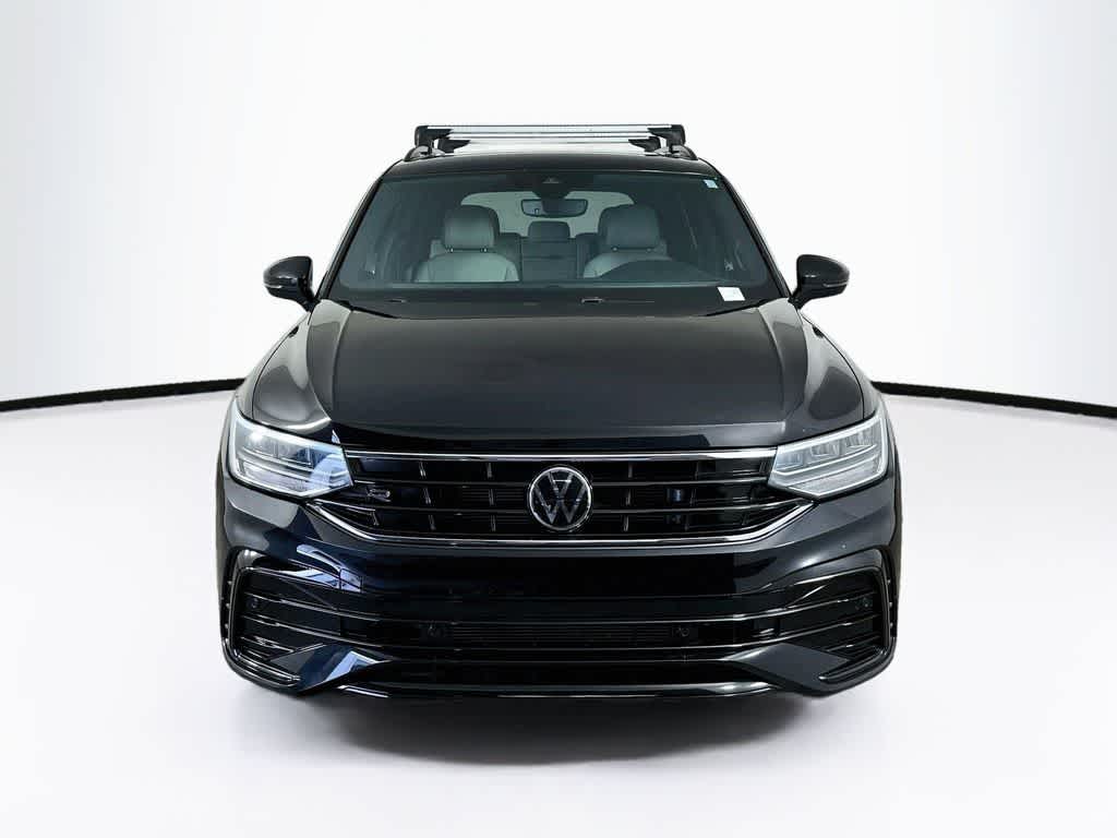 2023 Volkswagen Tiguan SE R-Line Black