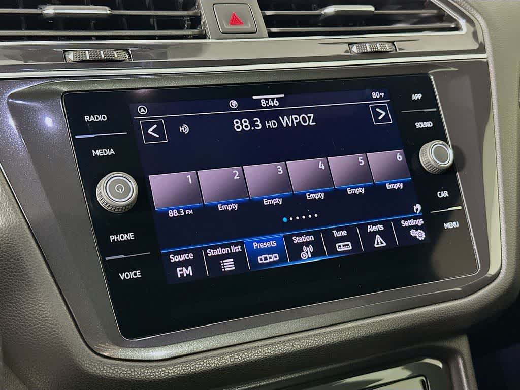 2023 Volkswagen Tiguan SE R-Line Black