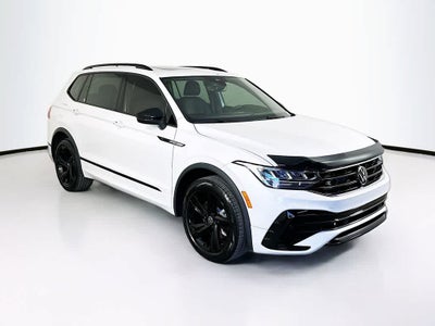2023 Volkswagen Tiguan SE R-Line Black