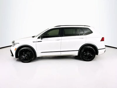 2023 Volkswagen Tiguan SE R-Line Black