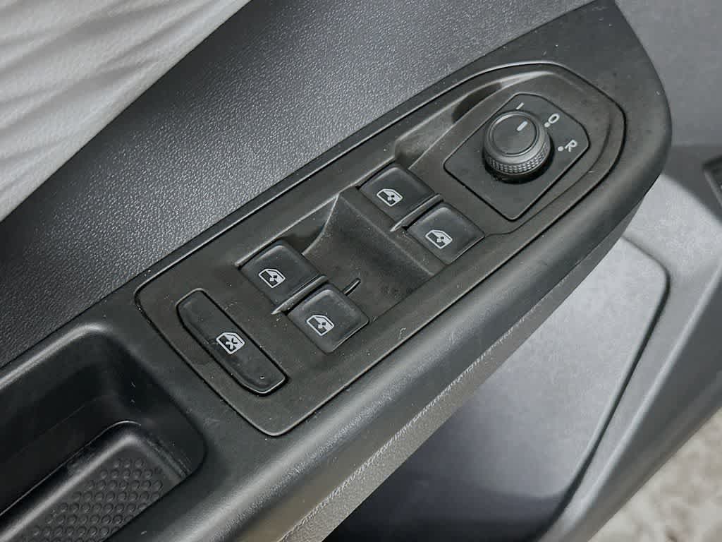 2022 Volkswagen Taos S