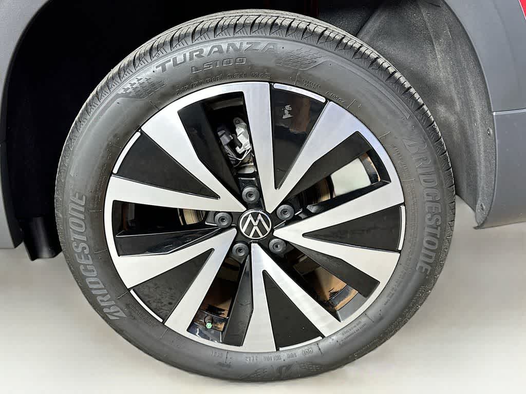 2023 Volkswagen Taos SE