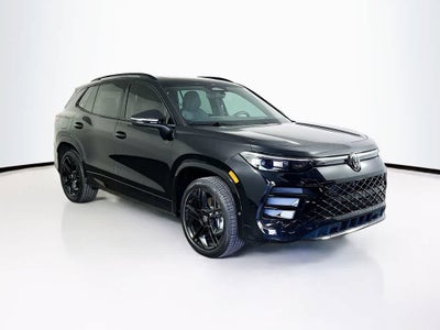 2025 Volkswagen Tiguan SE R-Line Black