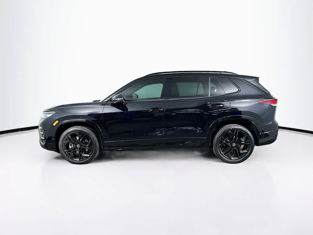 2025 Volkswagen Tiguan SE R-Line Black