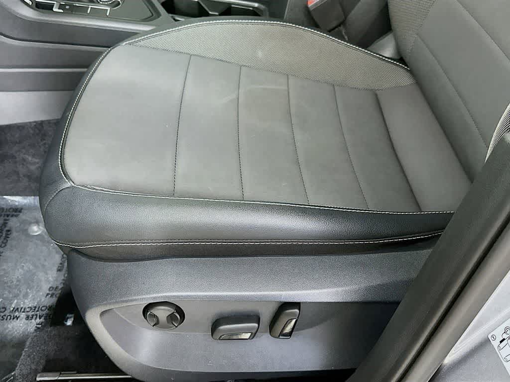 2022 Volkswagen Taos SE