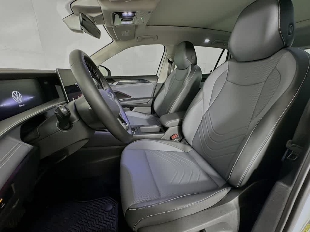 2025 Volkswagen Tiguan SE