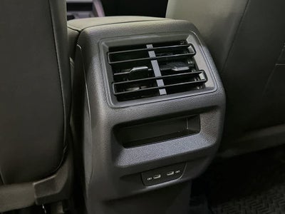 2025 Volkswagen Tiguan SE