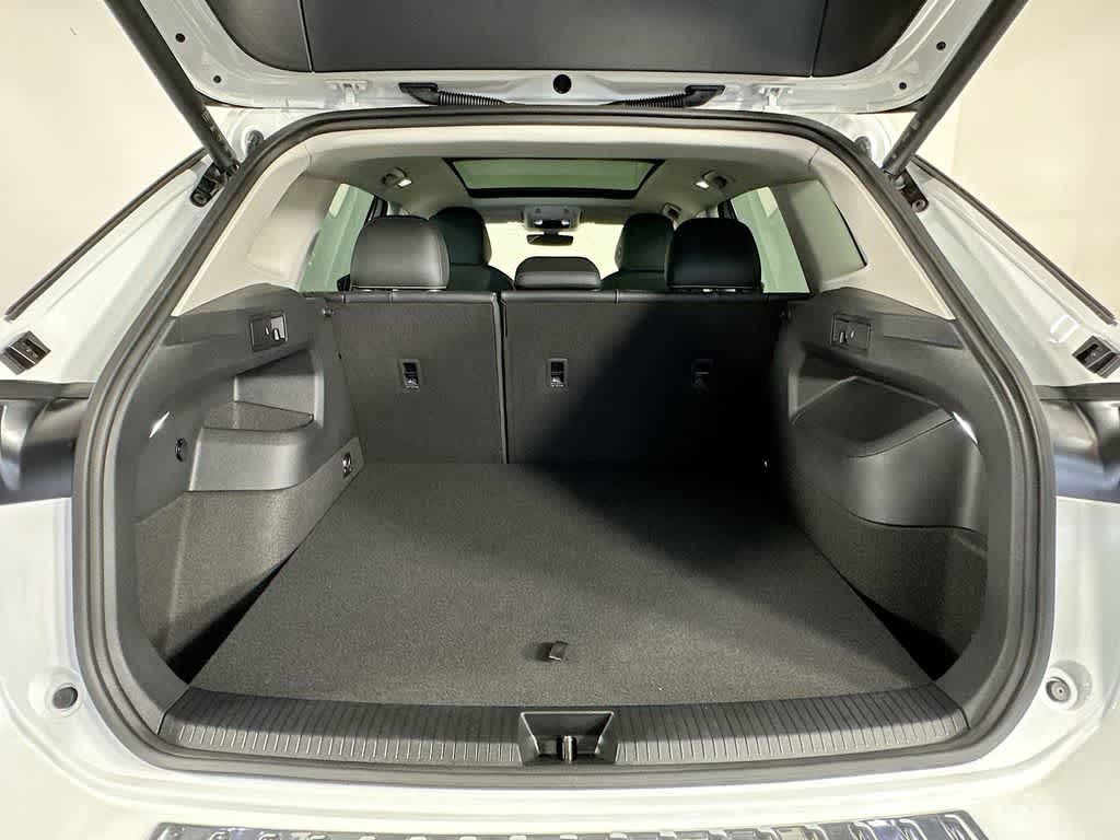 2025 Volkswagen Tiguan SE